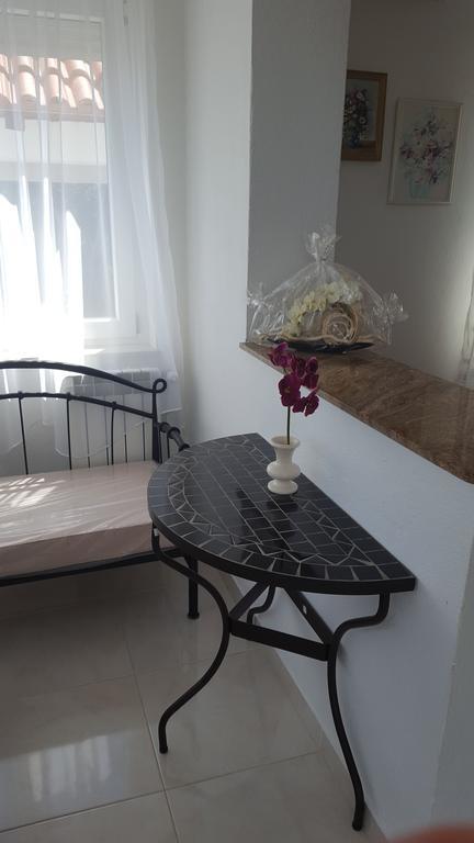 Apartments Iva Alla Trogir Ngoại thất bức ảnh